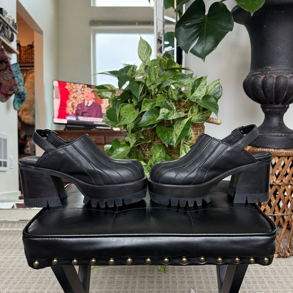 Jeffrey Campbell Kulture-s Slingback Platform Clogs - Picture 3 of 9